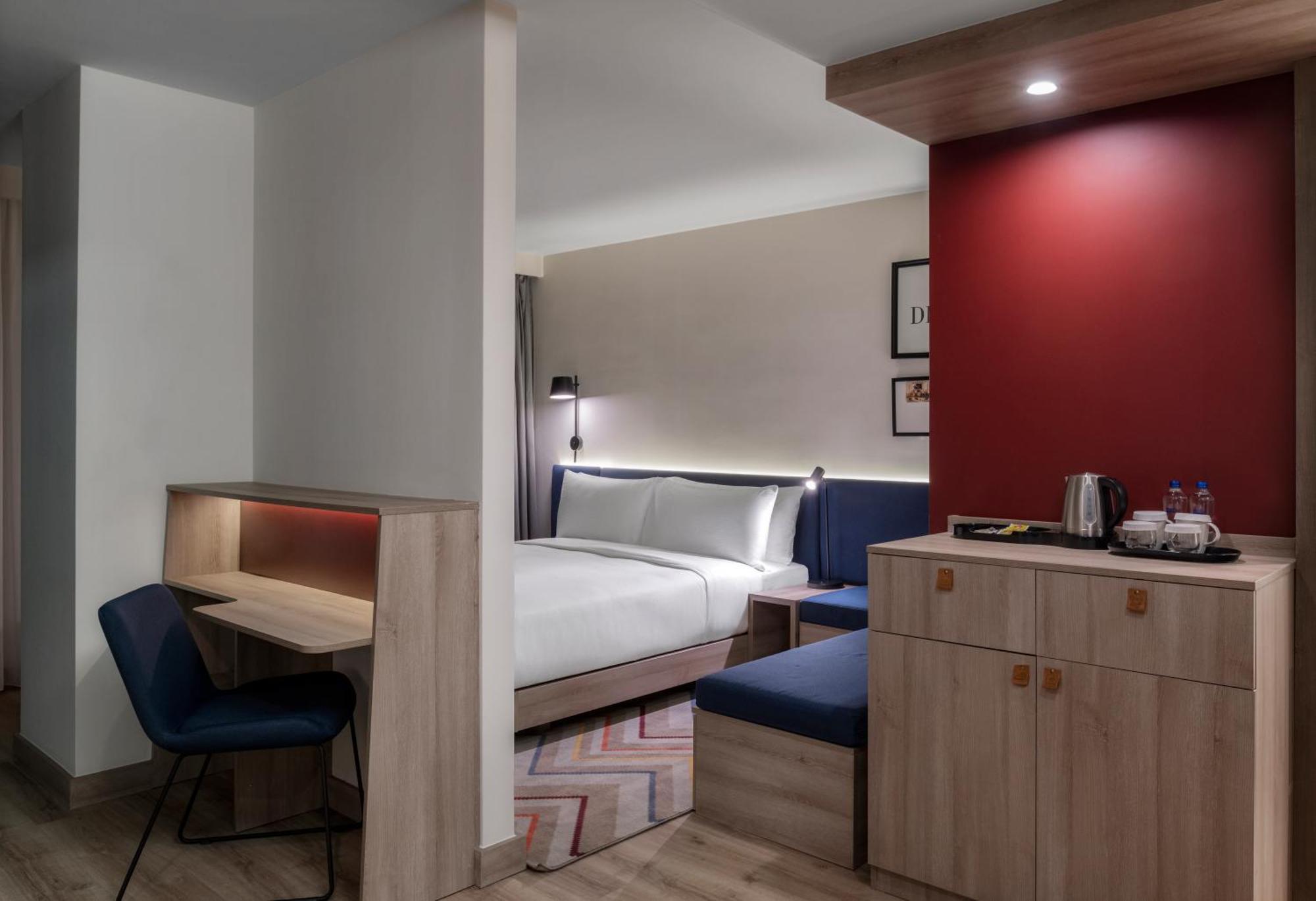 Hampton By Hilton Istanbul Merter Екстер'єр фото