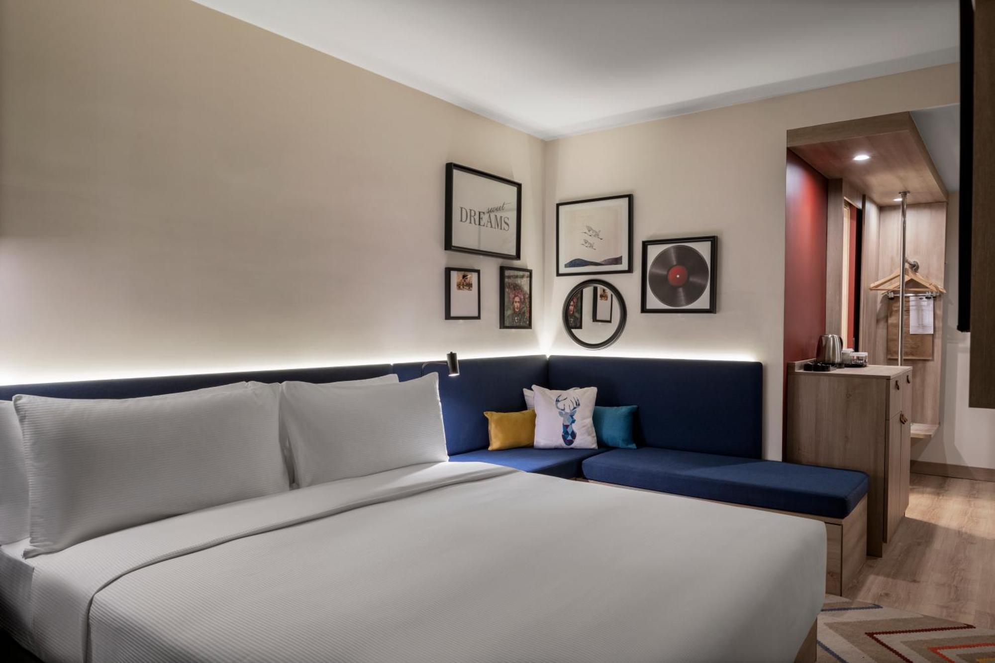 Hampton By Hilton Istanbul Merter Екстер'єр фото