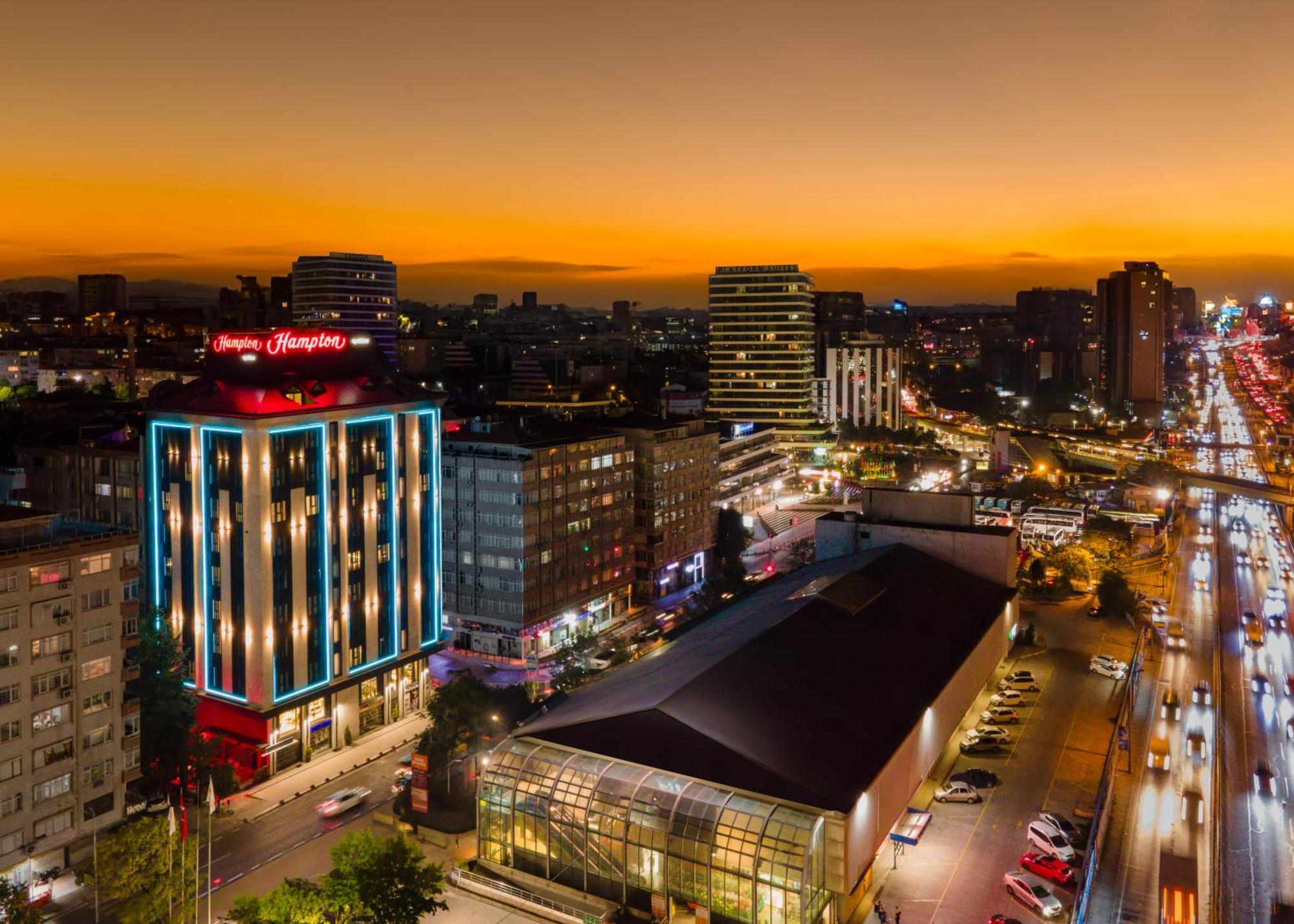 Hampton By Hilton Istanbul Merter Екстер'єр фото